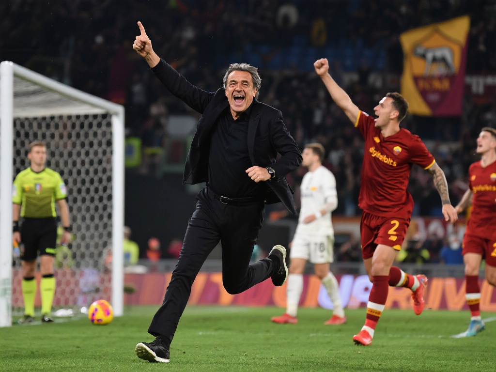 赛事的顺利 赛事的顺利