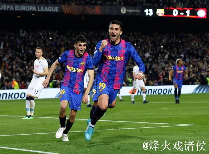 法兰克福主帅：上次客场对阵巴萨是一段非凡的记忆